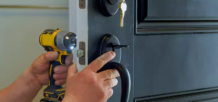 Commercial Door Lock Installation Sandy