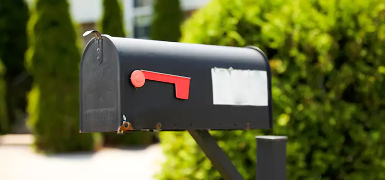 Secure Mailboxes for Packages Sandy